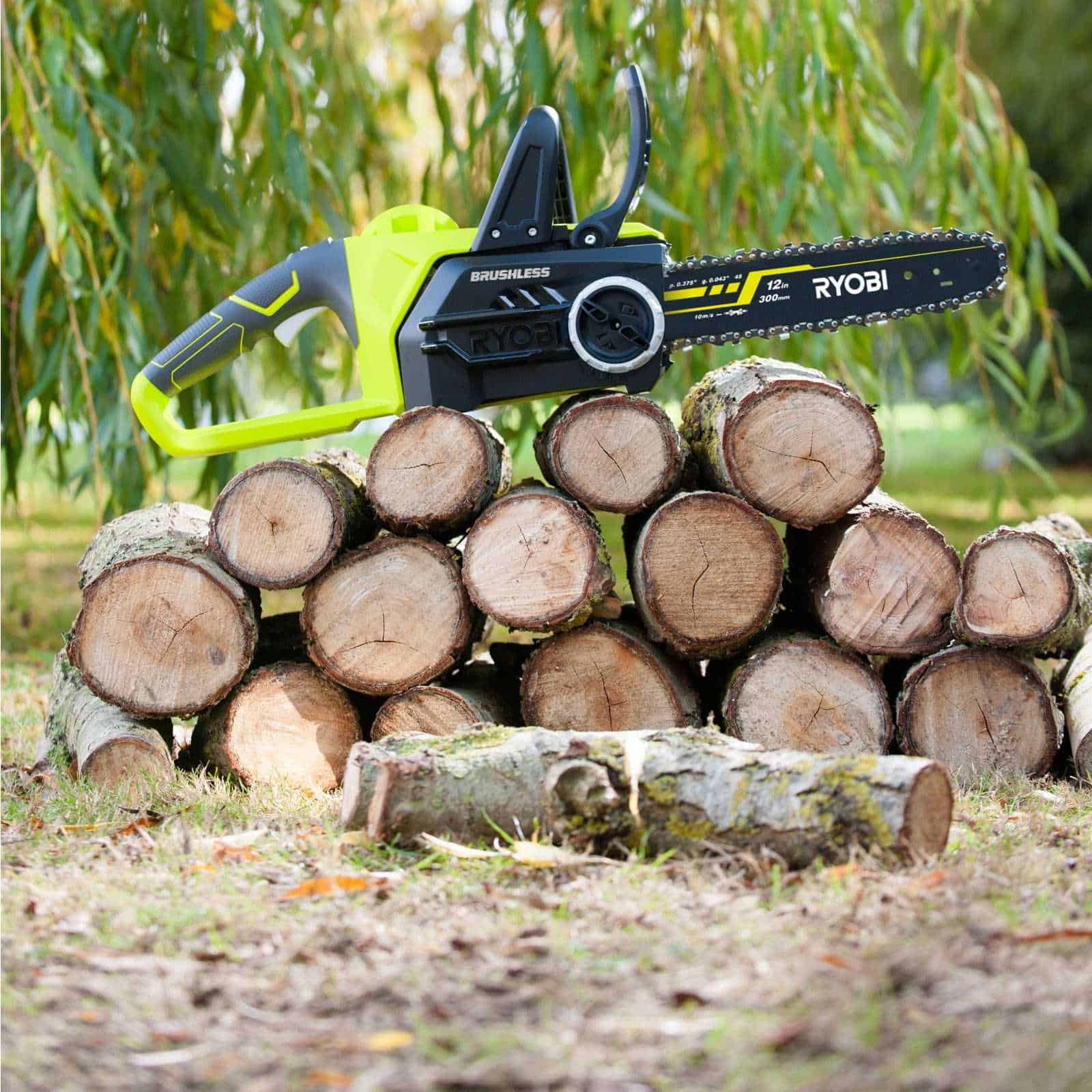 Ryobi OCS1830 Chainsaw Review Best Chainsaws UK