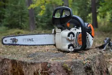 how to sharpen a chainsaw blade with an electric sharpener